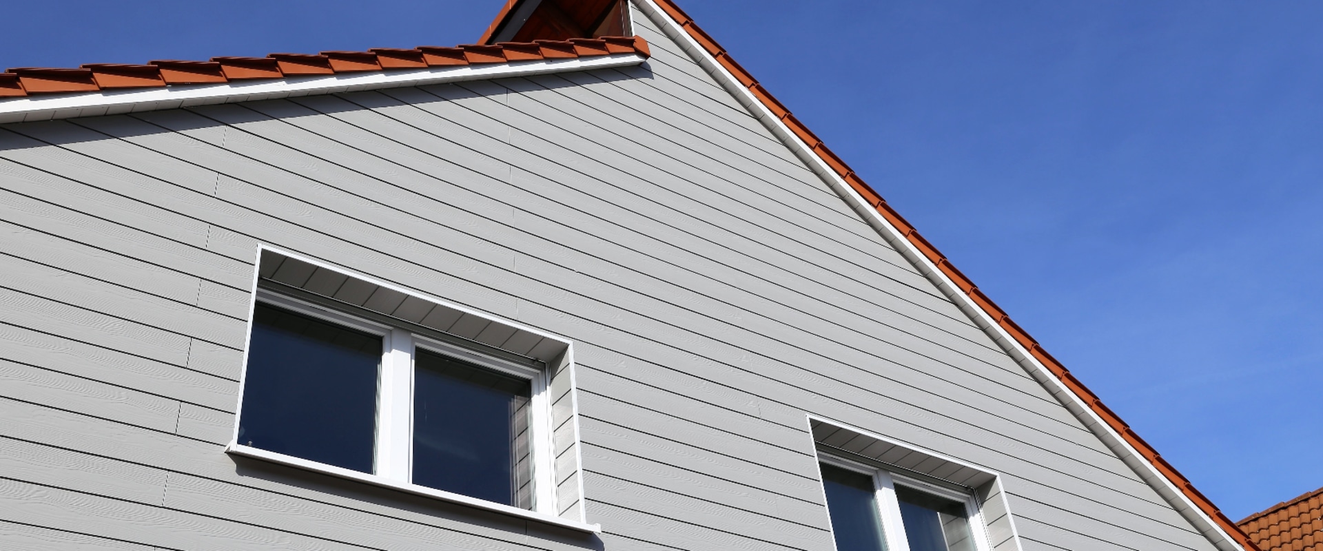 Advantages of Fiber Cement Siding for Siding Repair